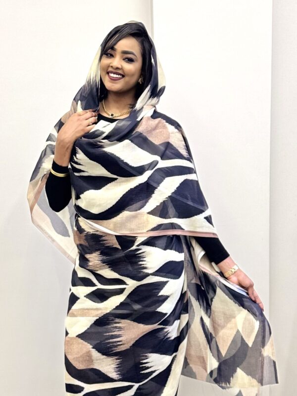 Black/Cream Pattern Half Width Voile